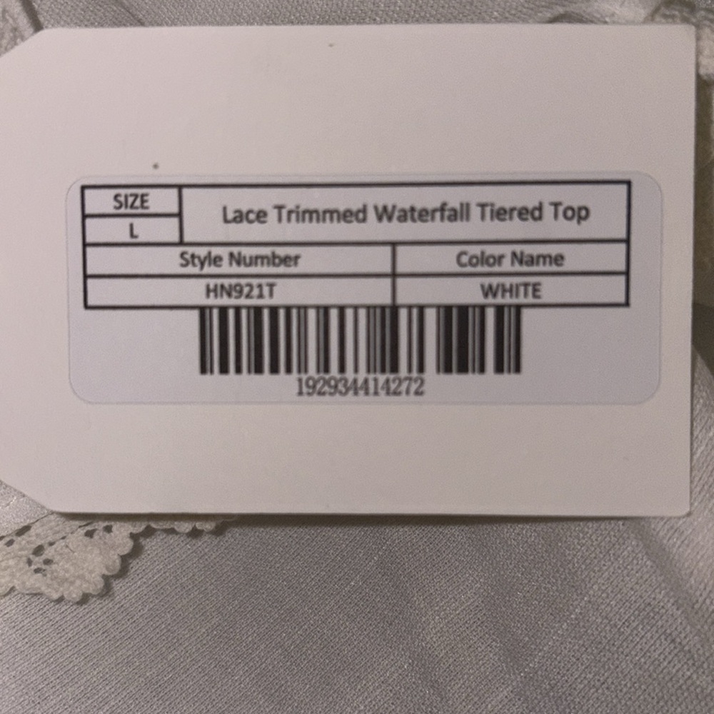 NWT- Free the Rose Womens Lace Trimmed Waterfall Tiered Top XL White - Picture 15 of 16